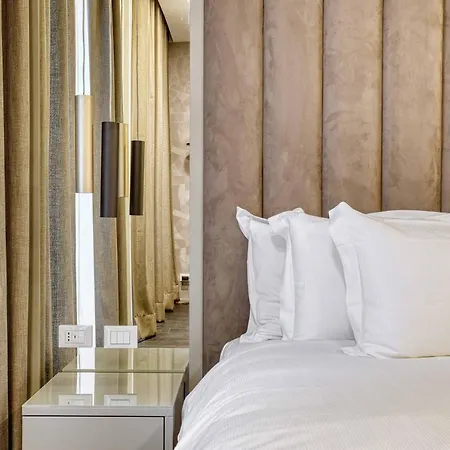 Le Suite Del Corso The Smart Boutique Aparthotel By Ospitami Milan Exterior photo