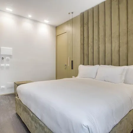 Le Suite Del Corso The Smart Boutique Aparthotel By Ospitami Milan Exterior photo