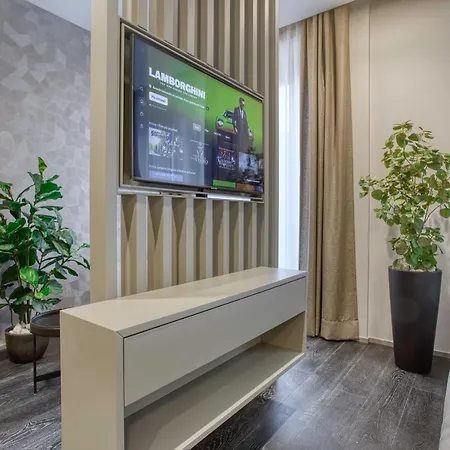 Le Suite Del Corso The Smart Boutique Aparthotel By Ospitami Milan Exterior photo
