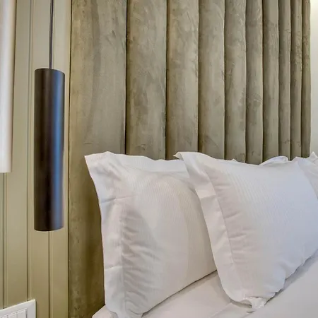Le Suite Del Corso The Smart Boutique Aparthotel By Ospitami Milan Exterior photo