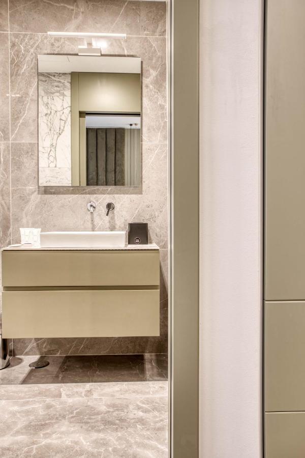 Le Del Corso The Smart Boutique By Ospitami Milan