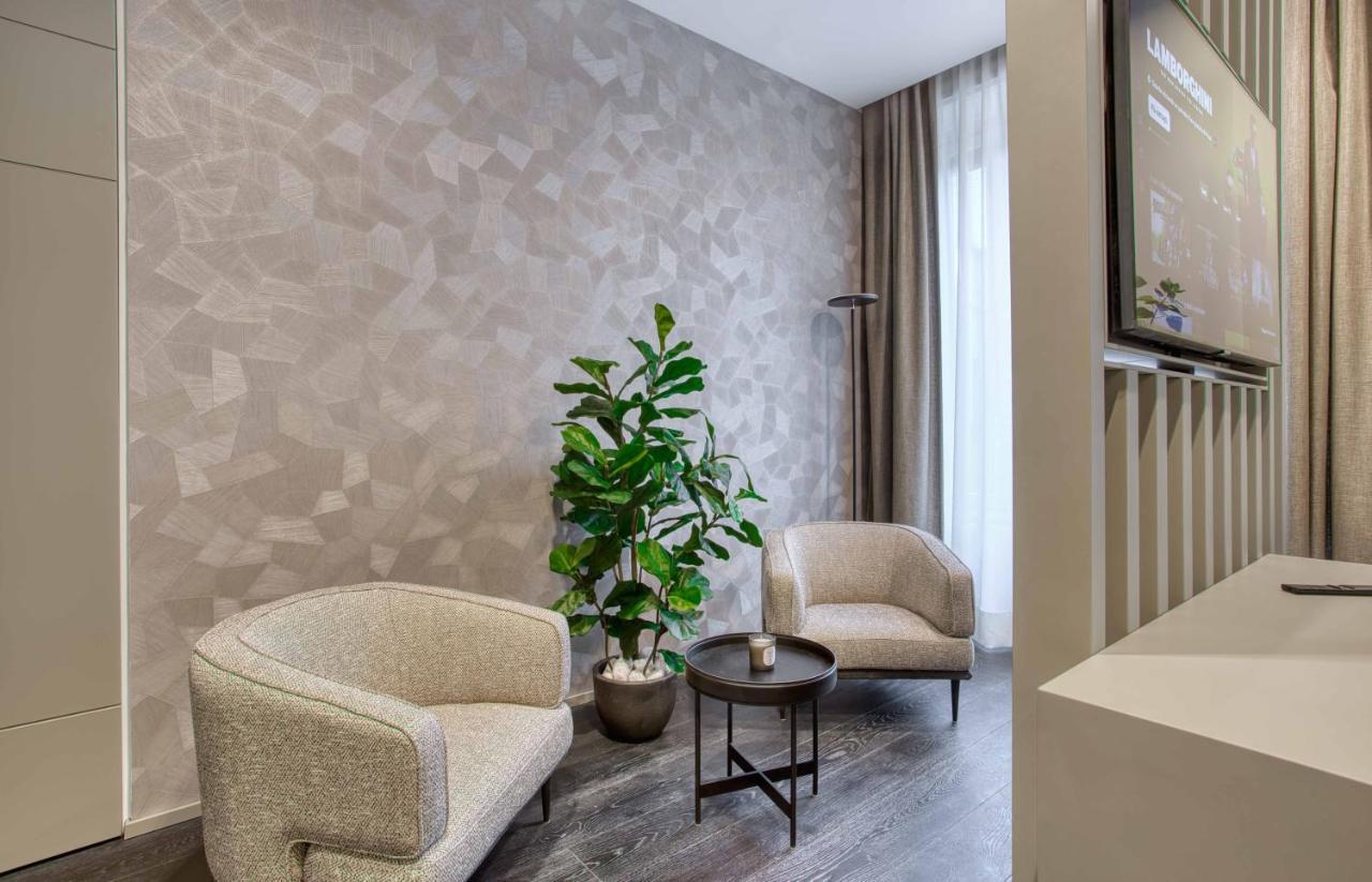 Le Del Corso The Smart Boutique By Ospitami Milaan